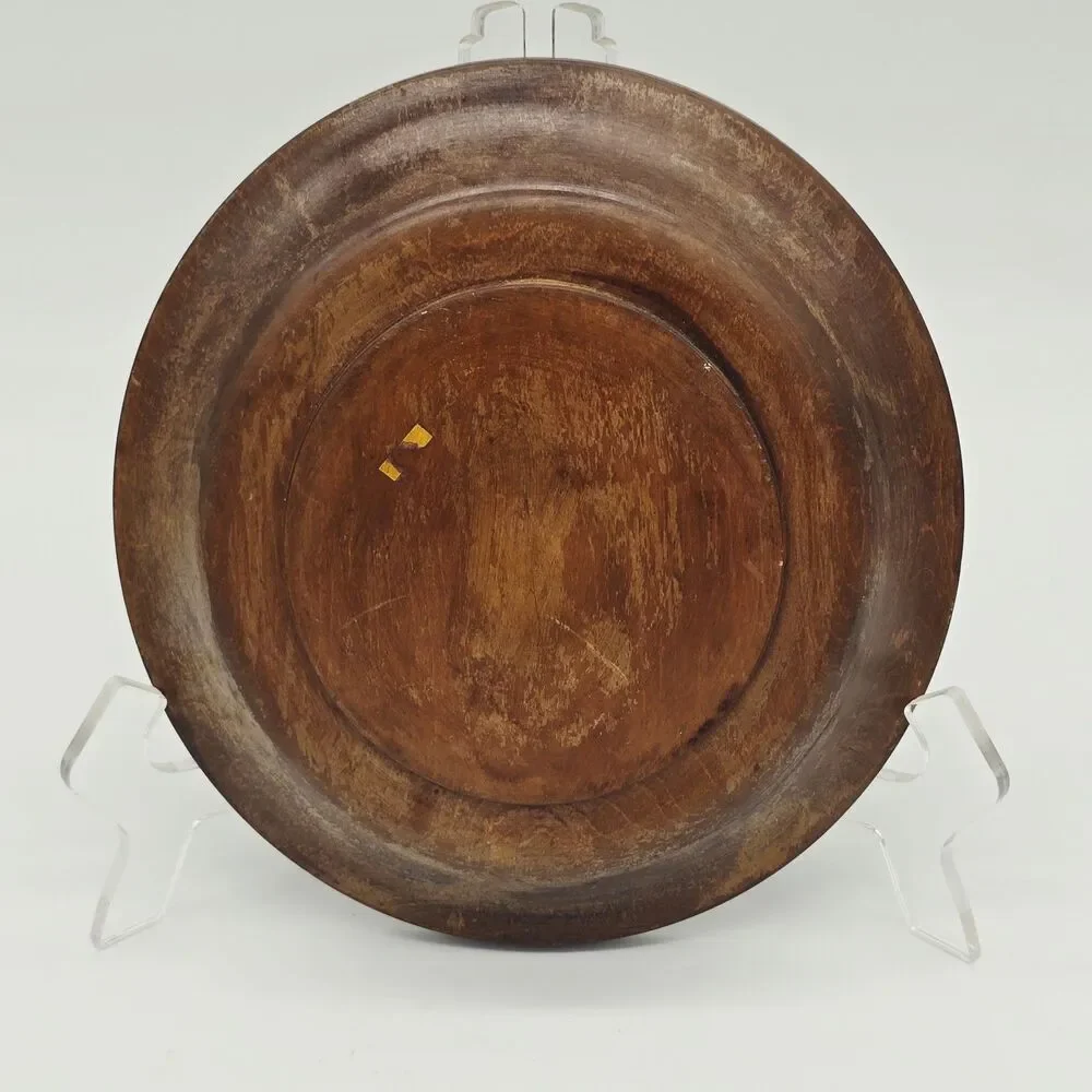 Unbranded vintage carved
